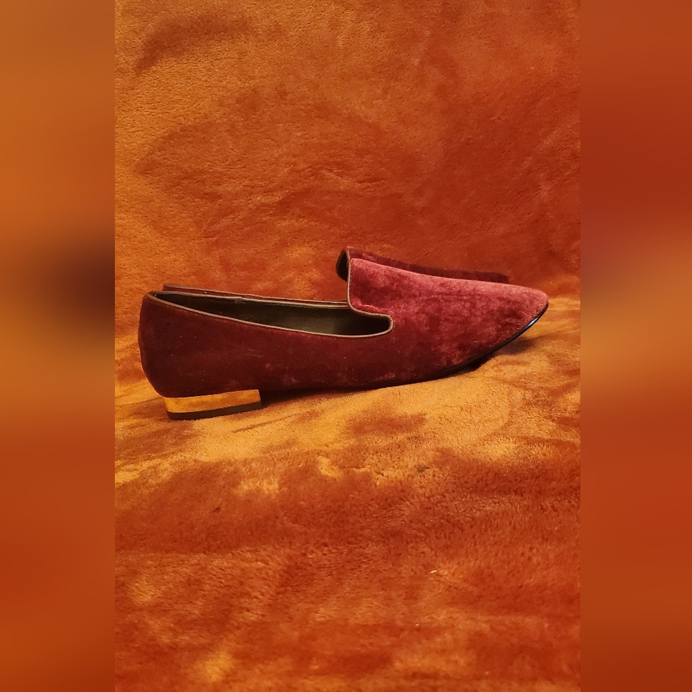 BURGUNDY RED VELVET LOAFERS